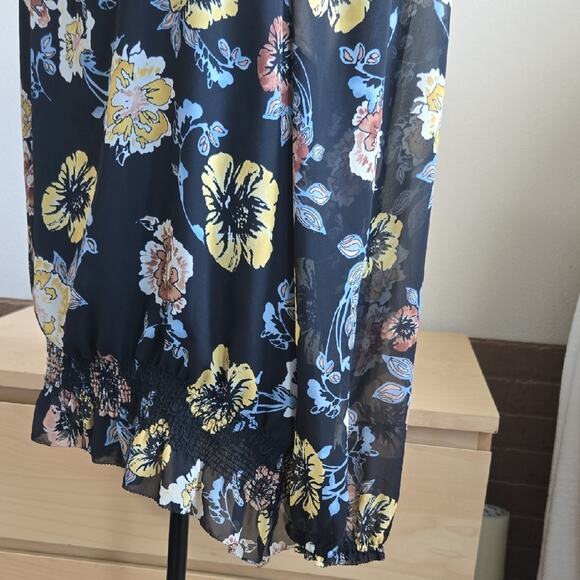 Charter Club‎ Floral Ruffle Hem Blouse – Size XXL - Picture 2 of 10